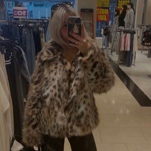 Meet your Posher, Iihoney_sunsetii